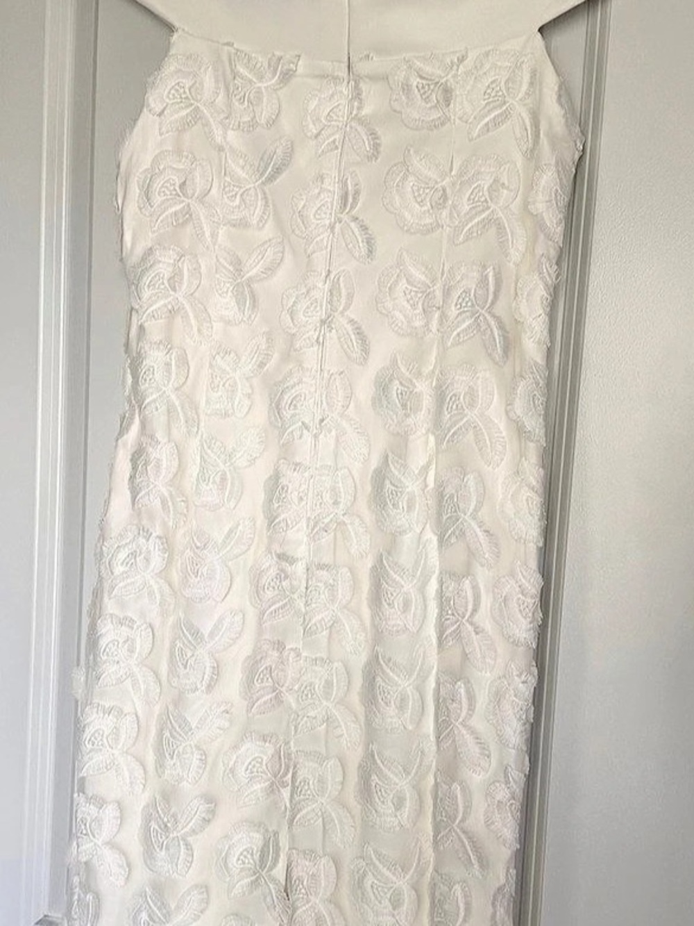 Alex Marie Floral Midi Dress in White Size 6 NWT